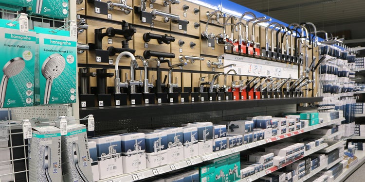 Bild der Sanitärabteilung im EDER Profi-Baumarkt