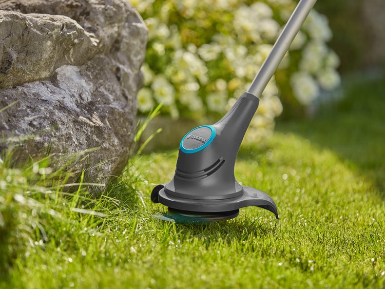Gardena Akku-Trimmer SmallCut 23/18V